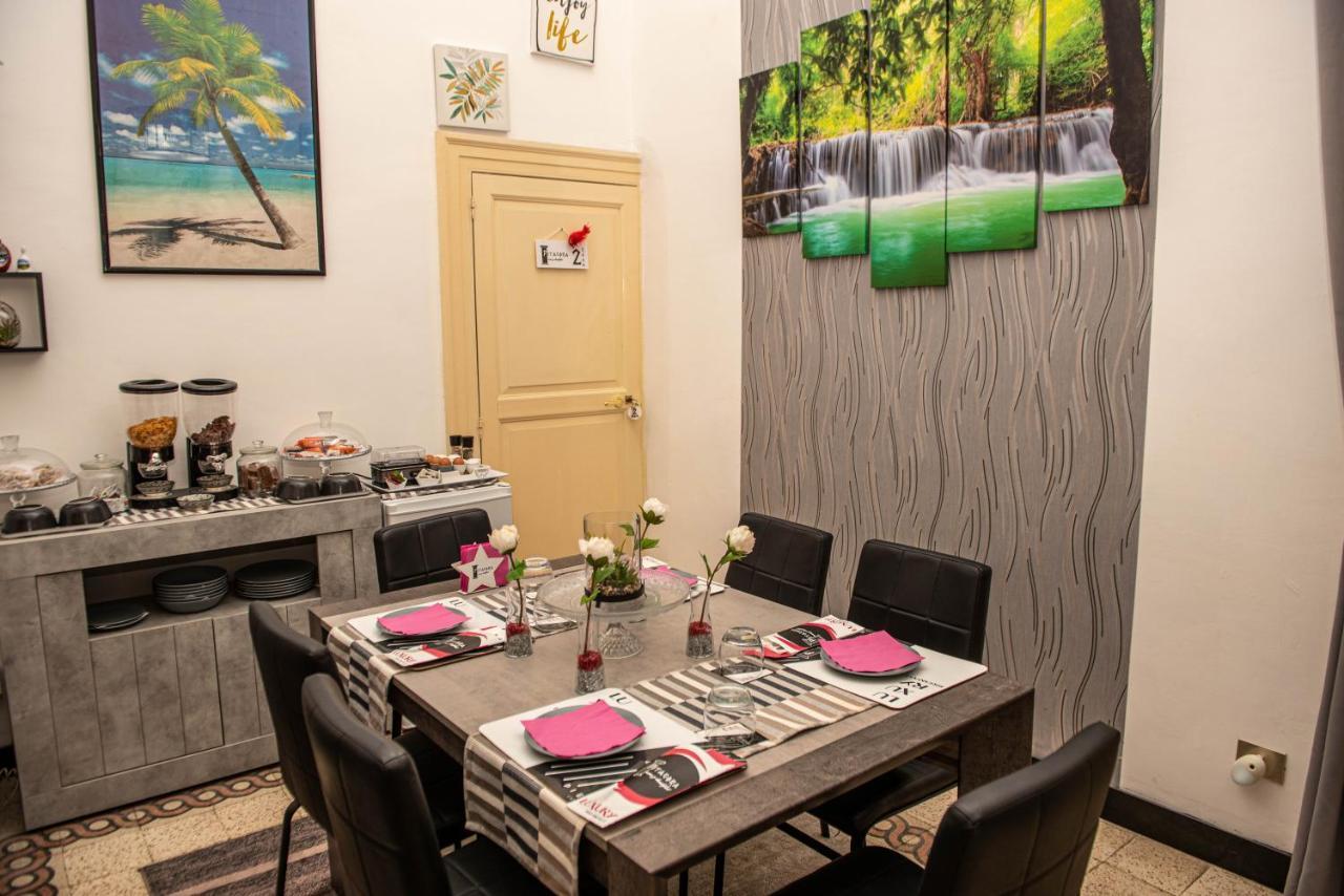 Pitagora House Hotel Taranto Exterior photo